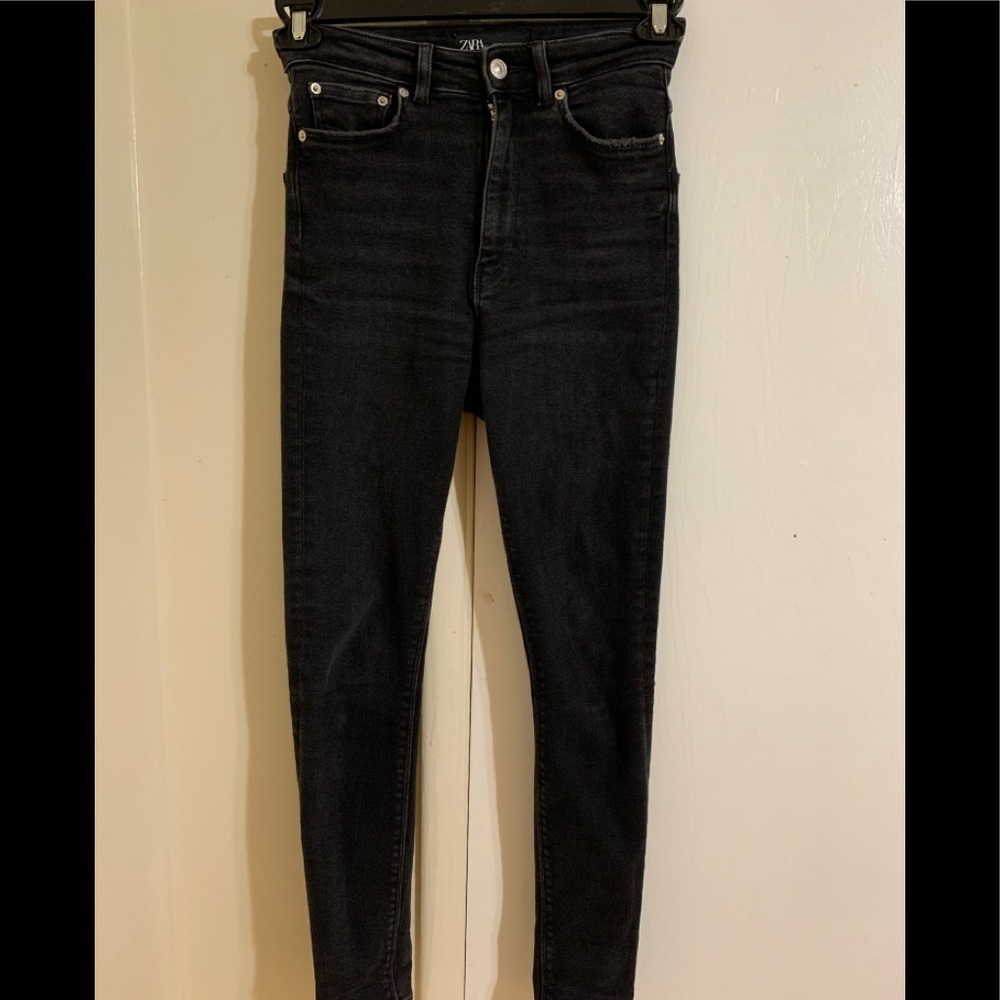 Black premium skinny jeans by Zara